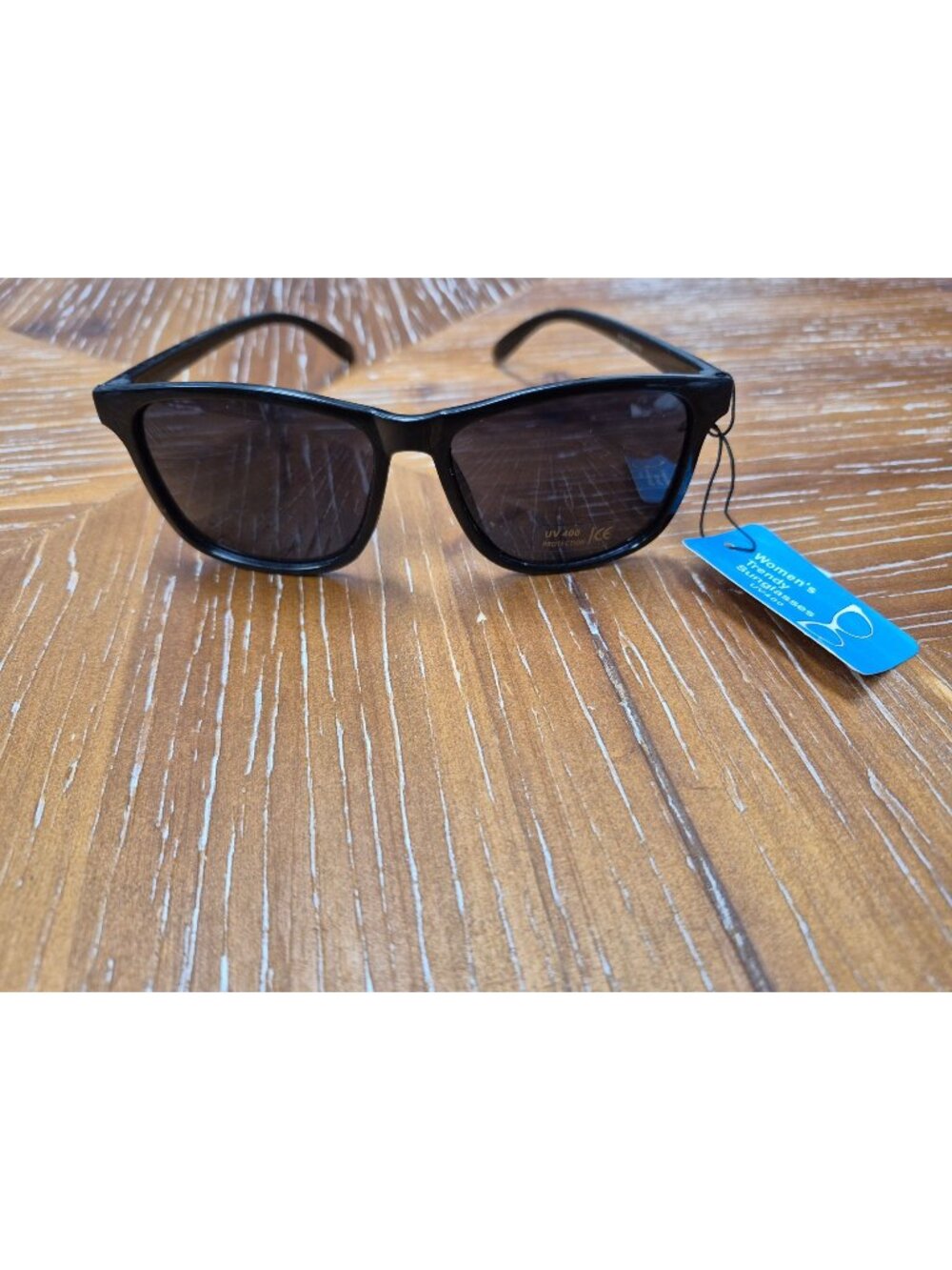 Womens Trendy Black UV400 Sunglasses With Tag Square Frame Stylish & Lightweight